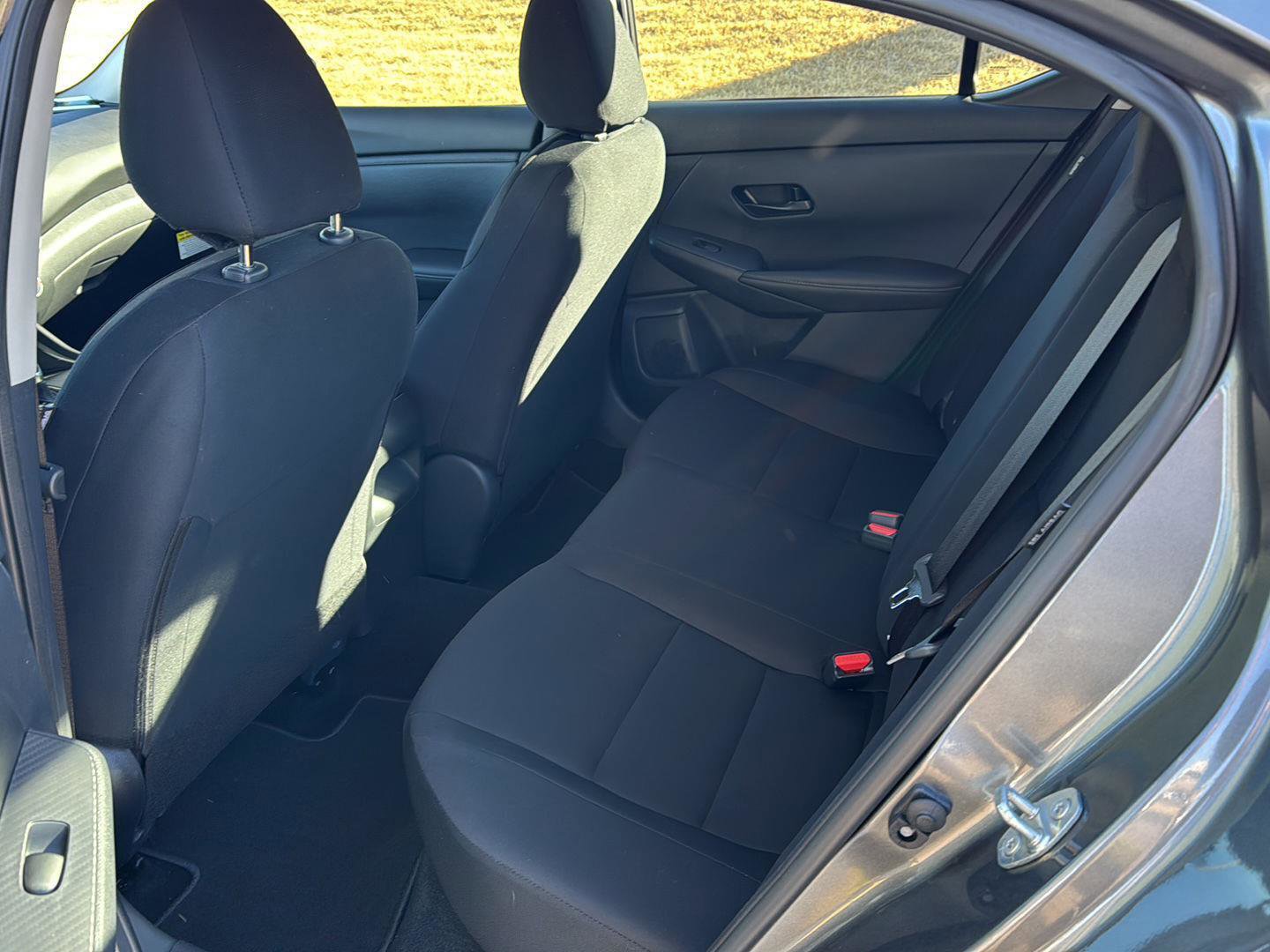 Used 2025 Nissan Sentra S image 9