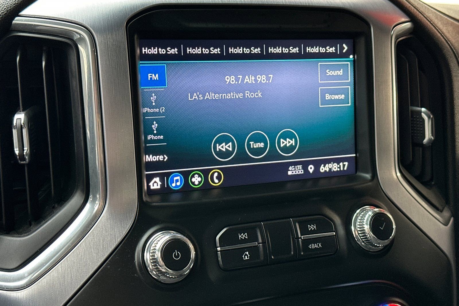 Certified 2020 GMC Sierra 1500 SLE w/ SLE Value Package image 24