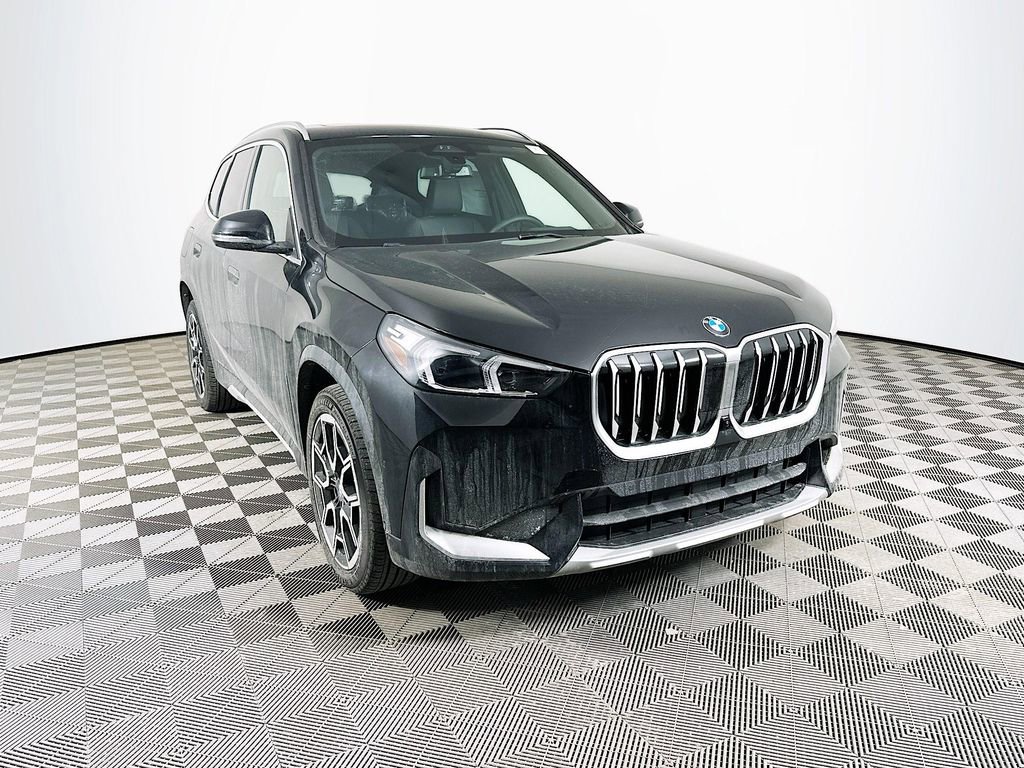 New 2026 BMW X1 xDrive28i w/ Technology Package image 2