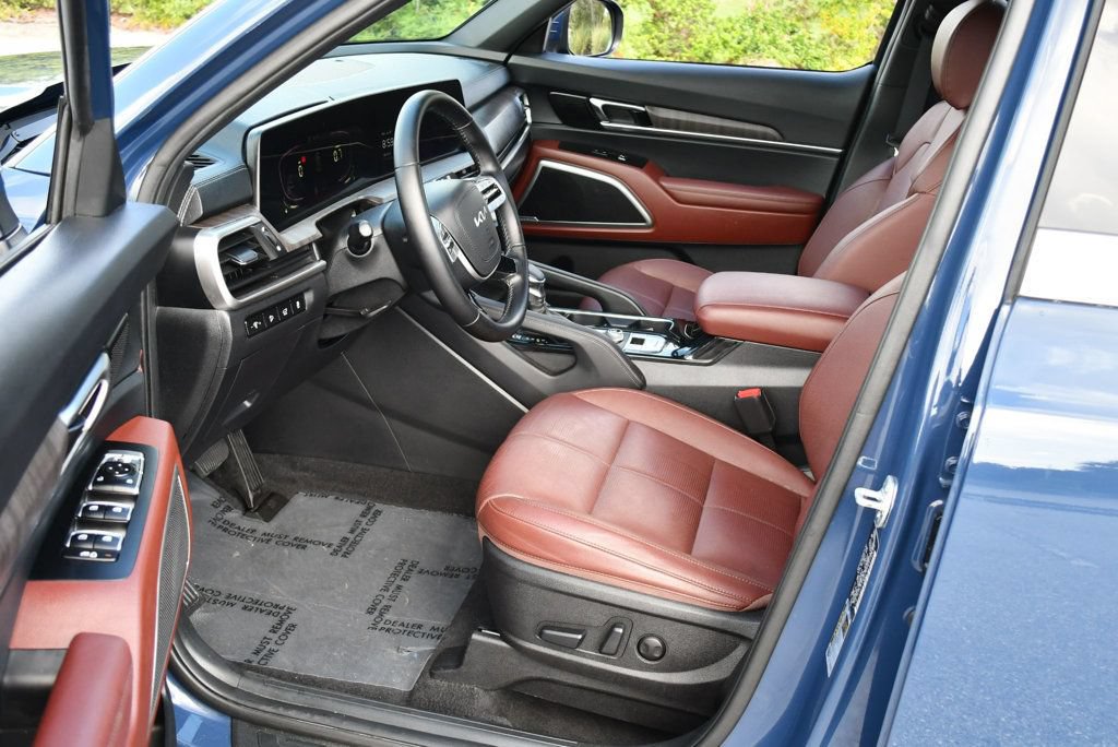 Used 2023 Kia Telluride EX FWD image 14