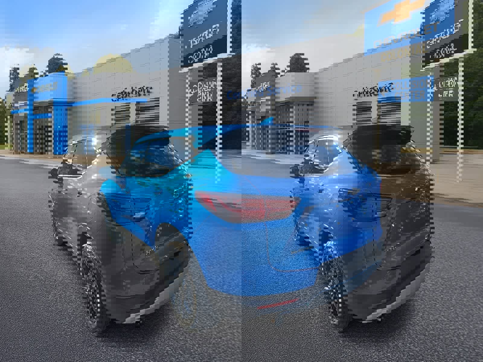 Used 2025 Chevrolet Blazer LT w/ Driver Confidence Package FWD image 5