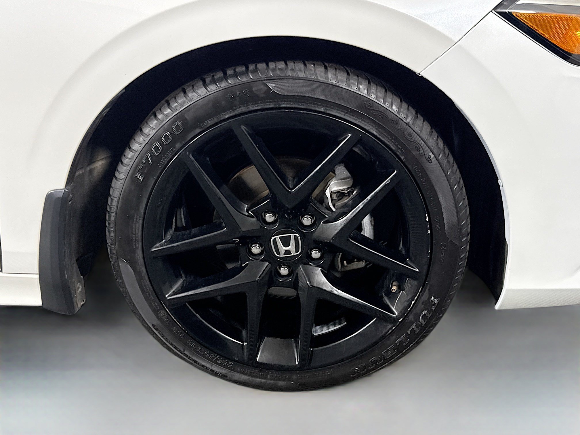 Used 2023 Honda Civic Sport image 32