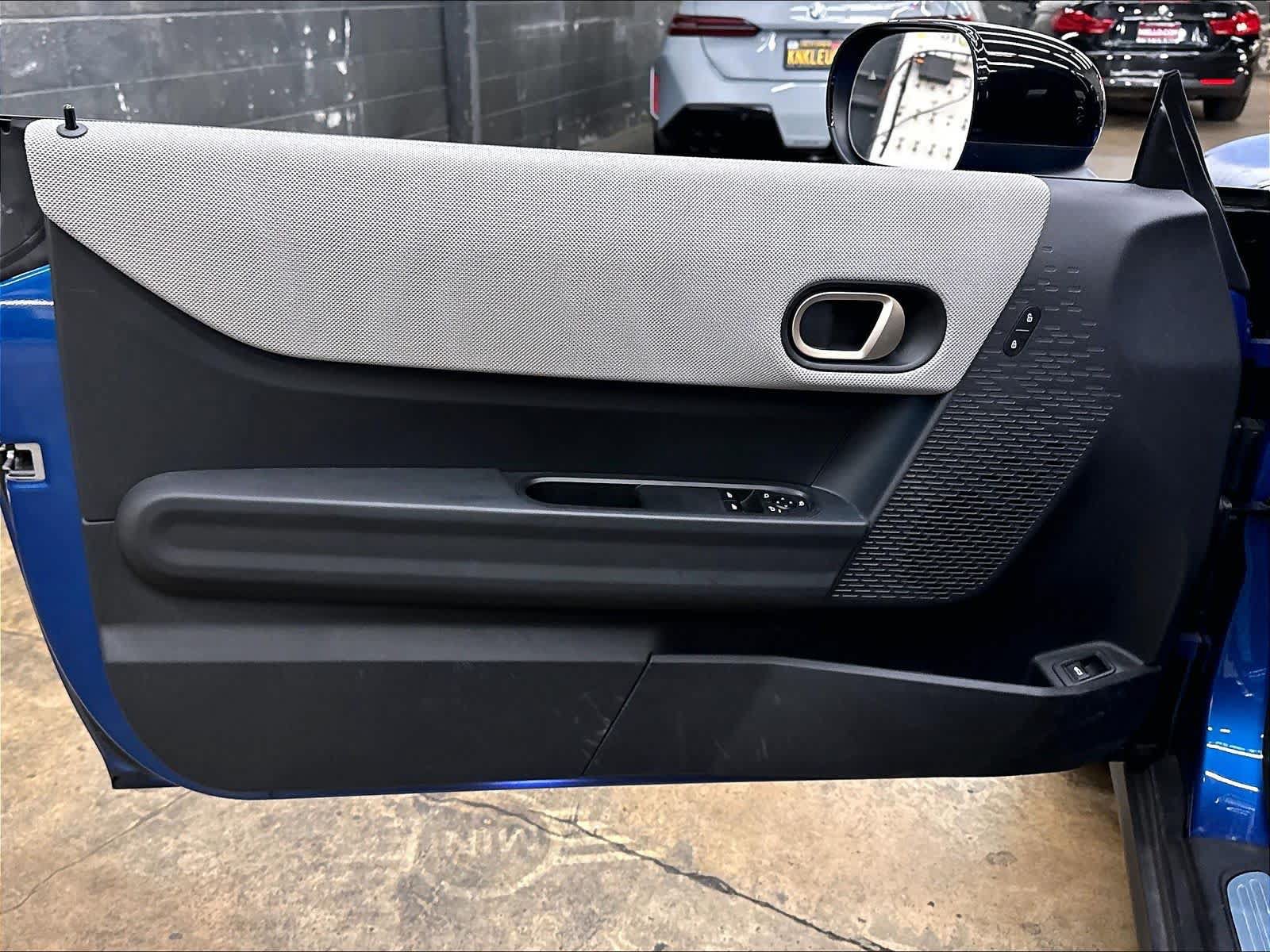 Used 2026 MINI Cooper S FWD image 25