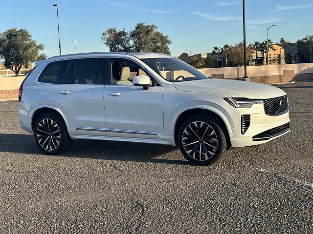 New 2026 Volvo XC90 B6 Plus w/ Protection Package Premier AWD/4WD image 4