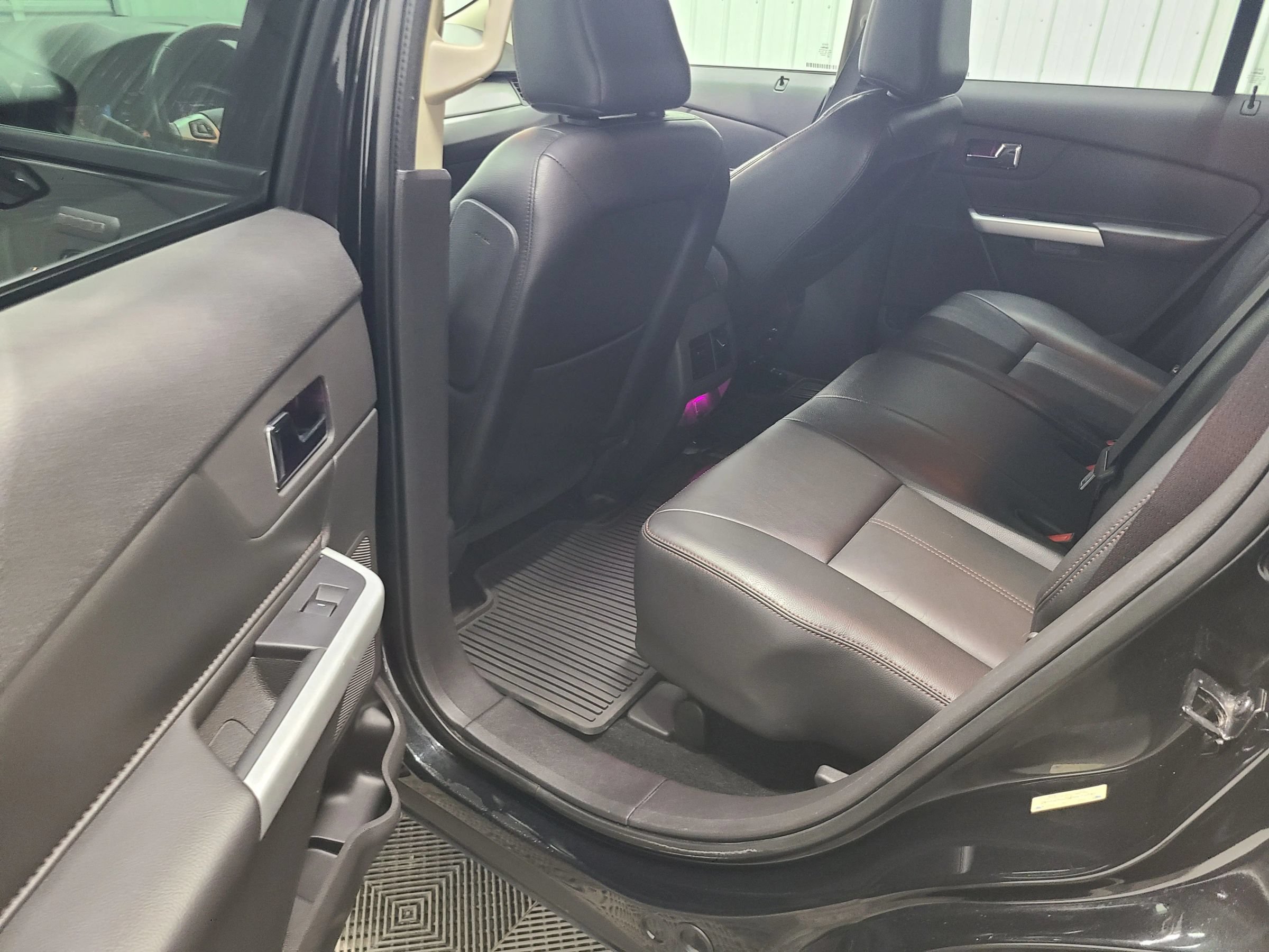 Used 2011 Ford Edge SEL w/ 202A Rapid Spec Order Code FWD image 35