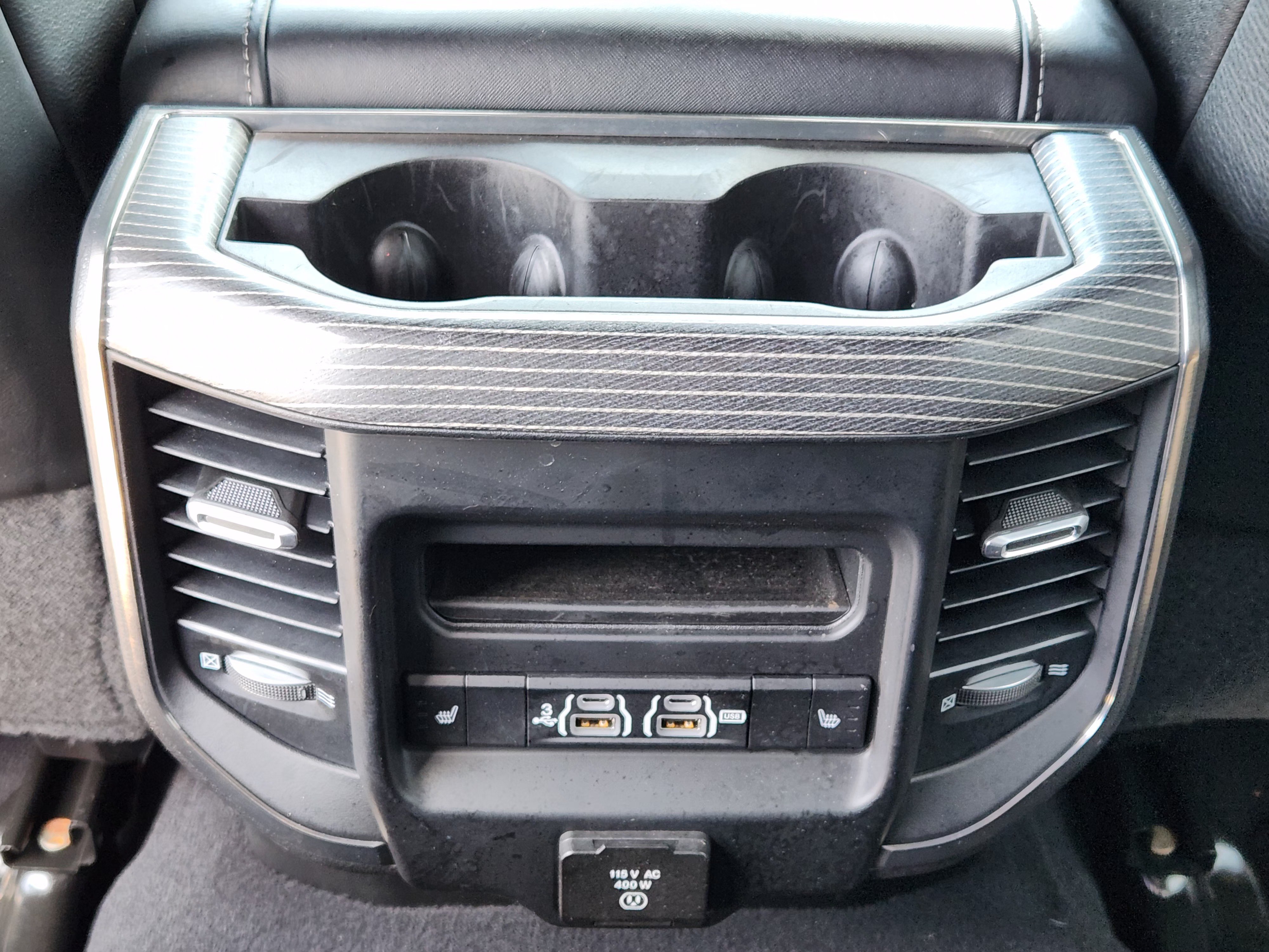 Used 2020 RAM 2500 Limited AWD/4WD image 30