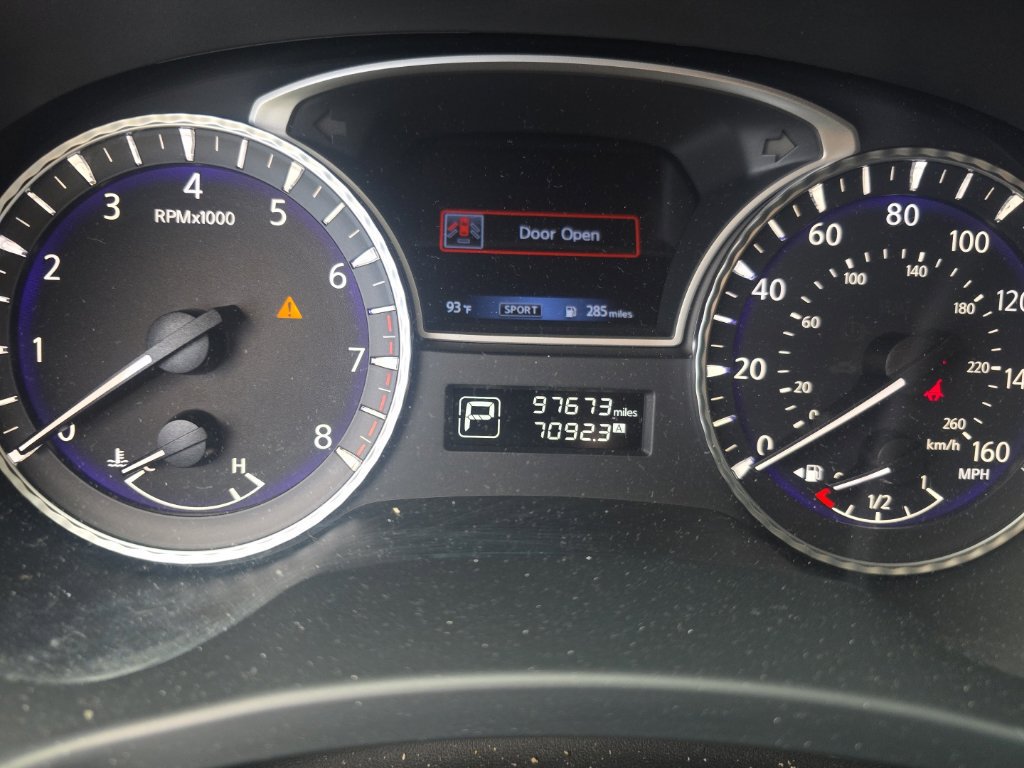 Used 2020 INFINITI QX60 Luxe w/ Sensory Package AWD/4WD image 8