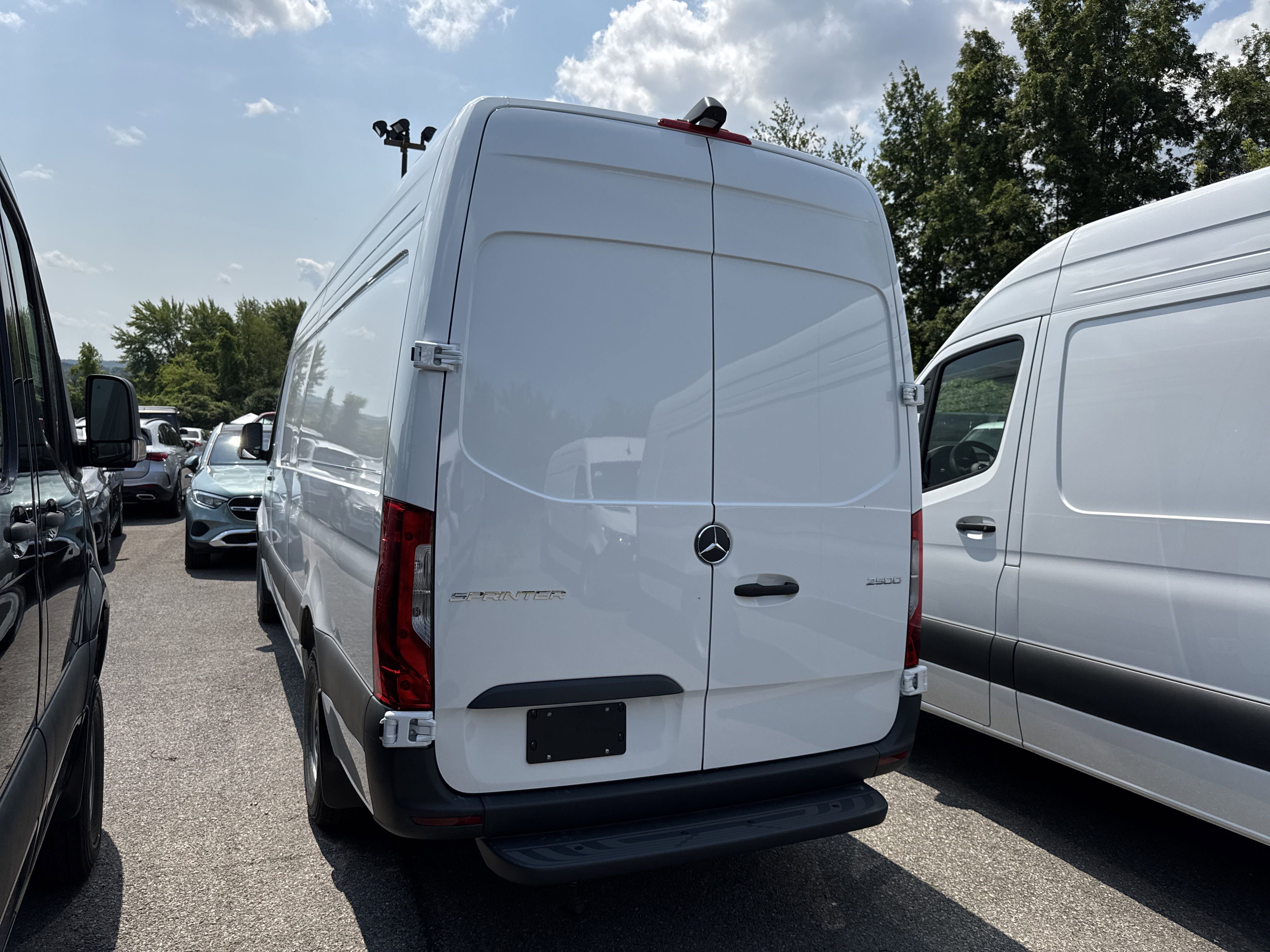 New 2025 Mercedes-Benz Sprinter 2500 image 5