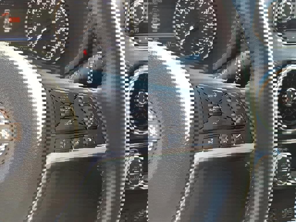 Used 2025 Nissan Sentra SV w/ All-Weather Package image 15