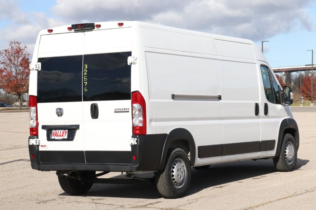 Used 2024 RAM ProMaster 2500 FWD image 7