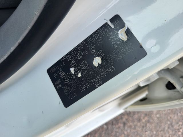 Used 2006 Kia Sorento LX image 27