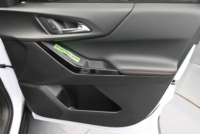 New 2027 Chevrolet Equinox RS FWD image 29