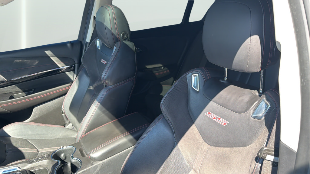 Used 2014 Chevrolet SS RWD image 11