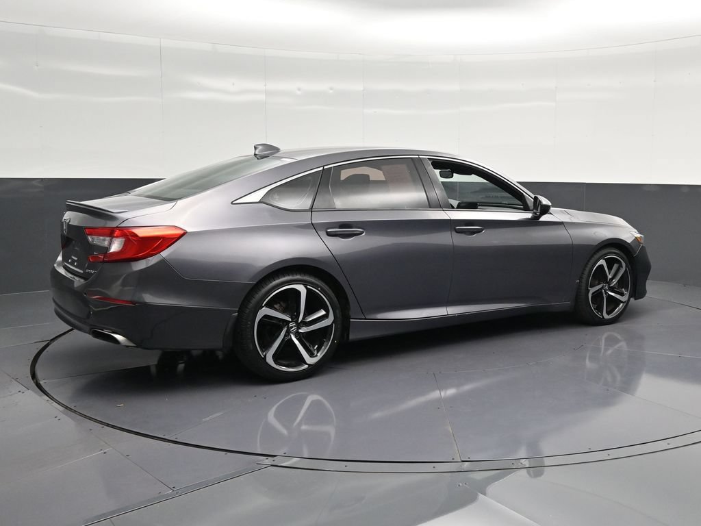 Used 2019 Honda Accord Sport image 3