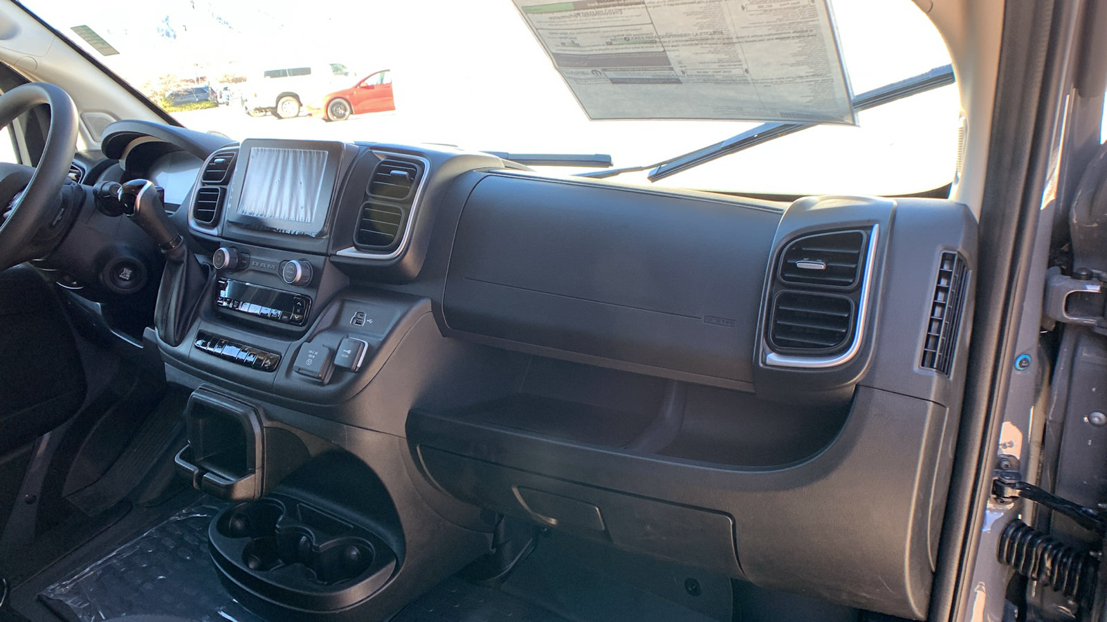 New 2026 RAM ProMaster 2500 w/ Quick Order Package 22G SLT FWD image 24