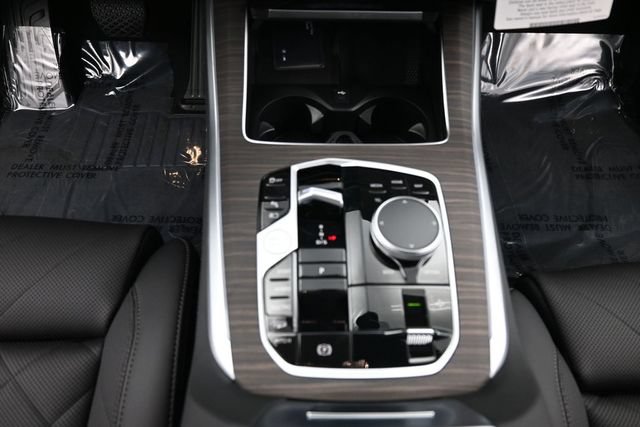 New 2026 BMW X5 xDrive50e AWD/4WD image 16