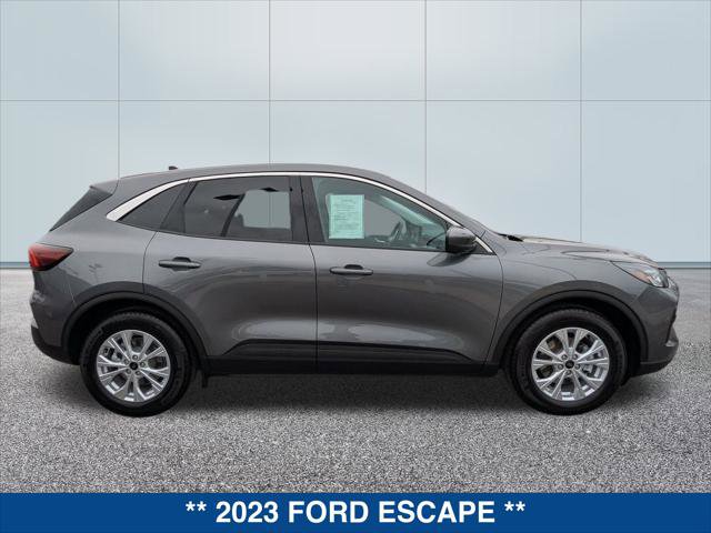 Certified 2023 Ford Escape Active w/ Tech Pack #2 image 6