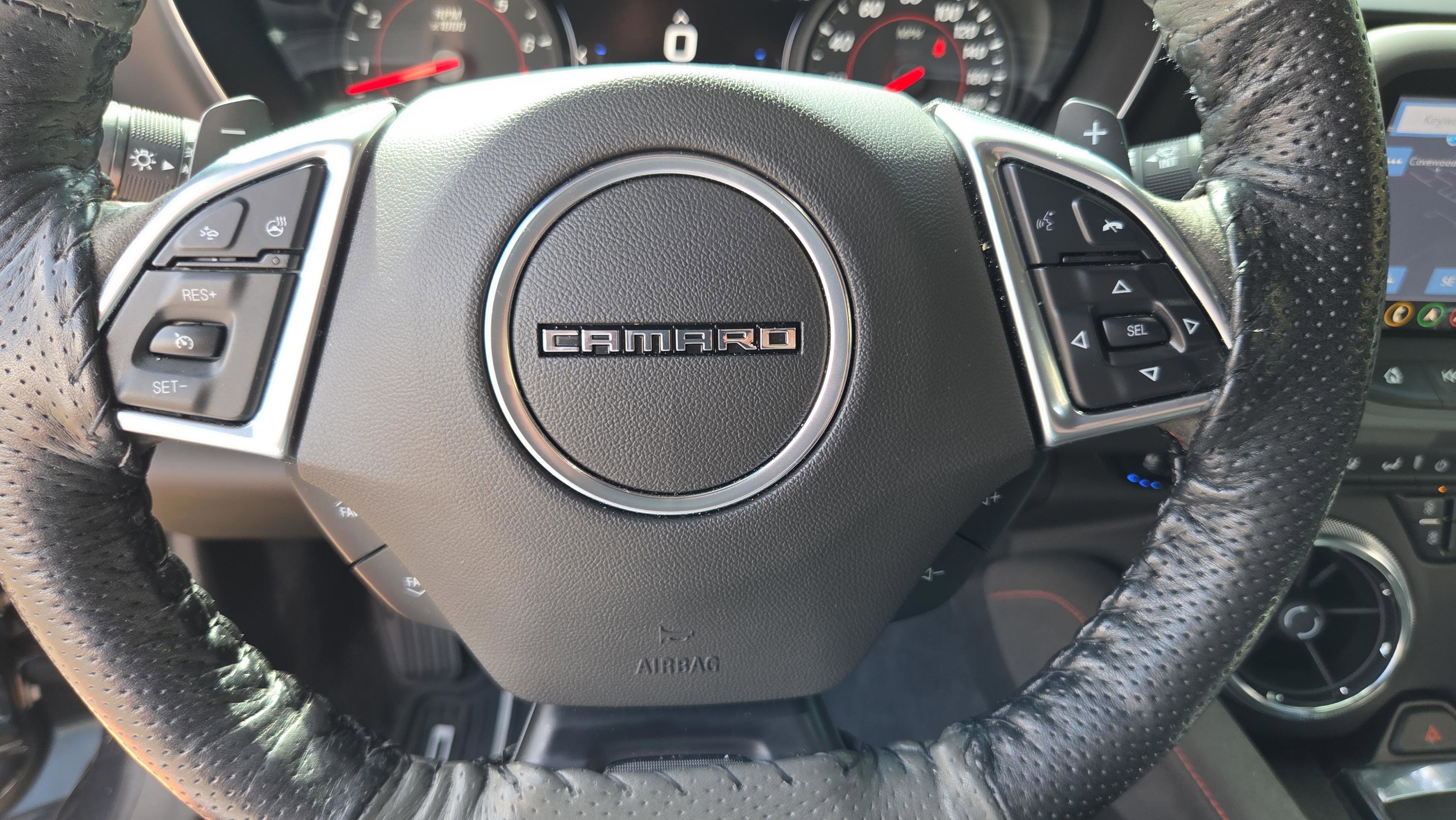 Used 2020 Chevrolet Camaro ZL1 image 28