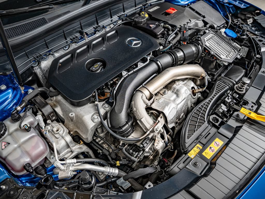 Certified 2024 Mercedes-Benz GLB 250 4MATIC image 42