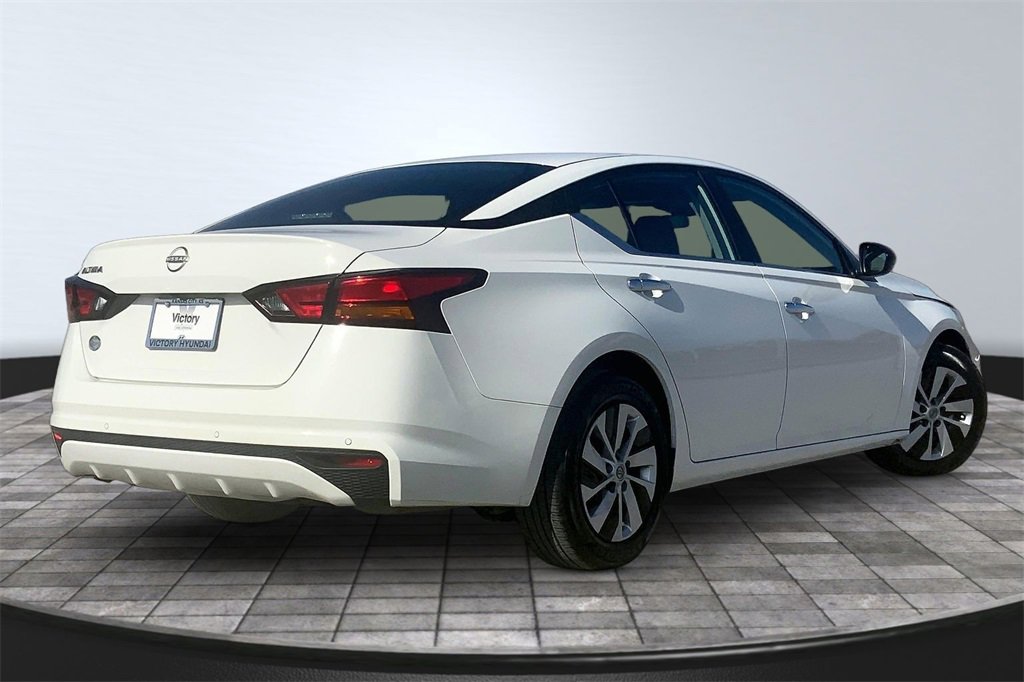 Used 2024 Nissan Altima 2.5 S image 5