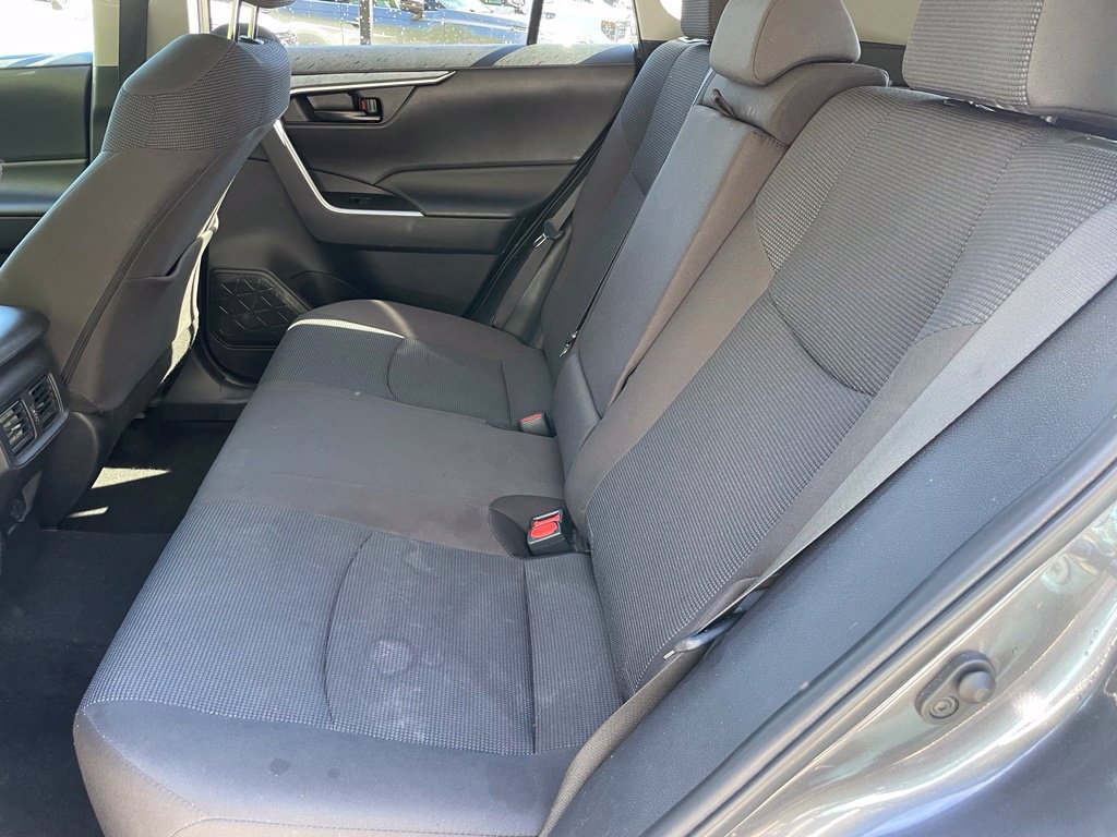 Used 2025 Toyota RAV4 LE AWD/4WD image 8
