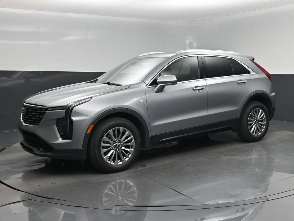 Used 2024 Cadillac XT4 Premium Luxury FWD image 9