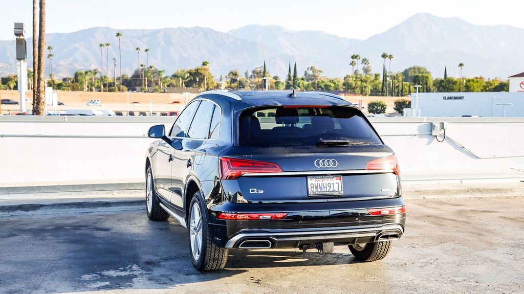 Used 2021 Audi Q5 e Premium Plus w/ Premium Plus Package image 7