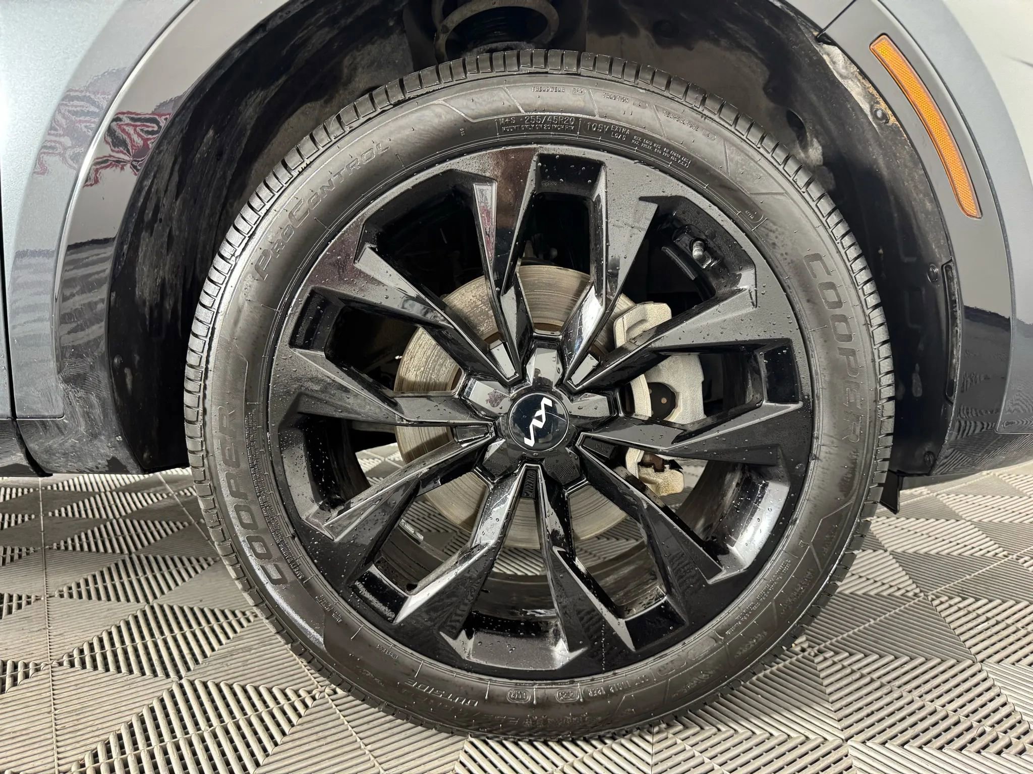 Used 2022 Kia Sorento SX image 52