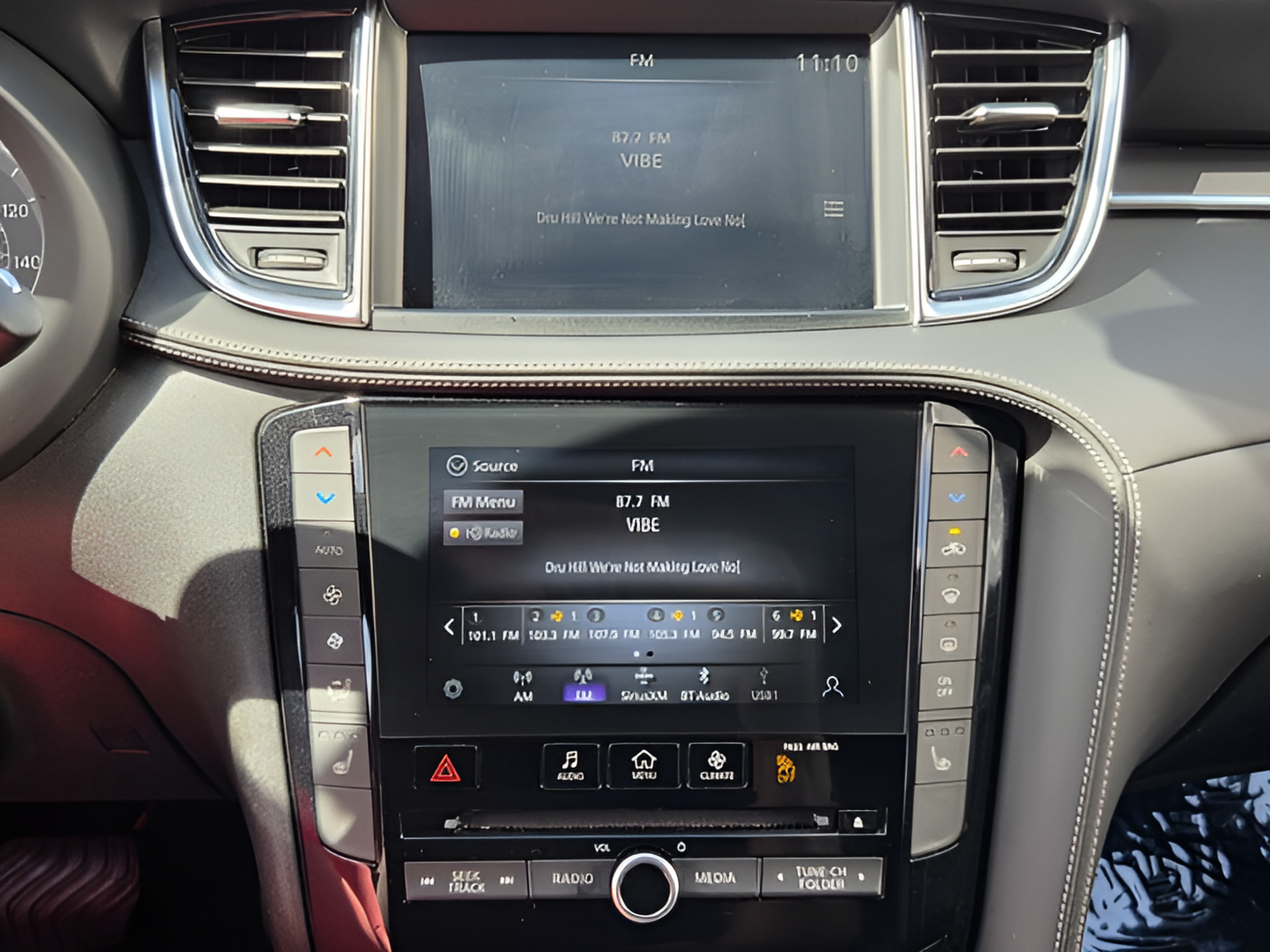 Certified 2023 INFINITI QX55 Luxe w/ Cargo Package AWD/4WD image 19