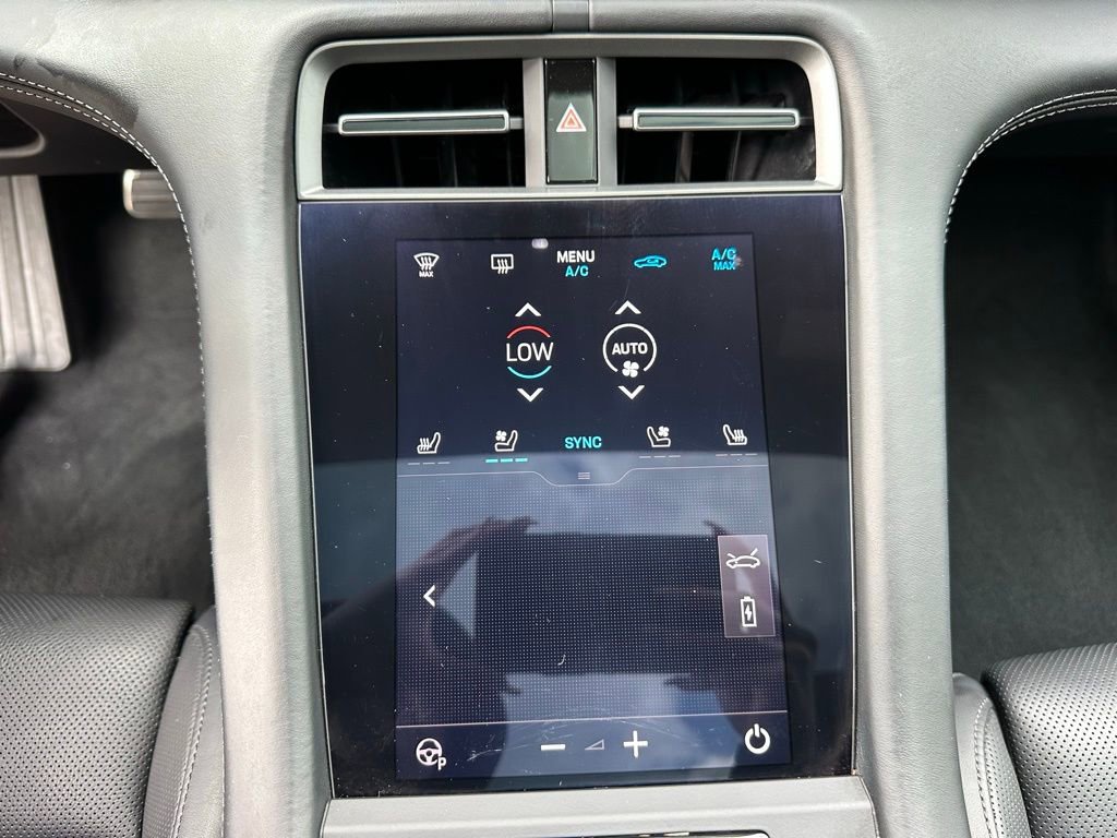 Used 2025 Porsche Taycan 4S image 23