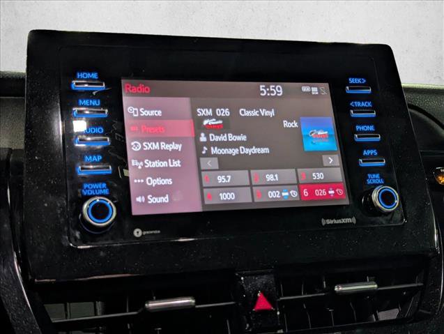 Certified 2021 Toyota Camry SE image 18