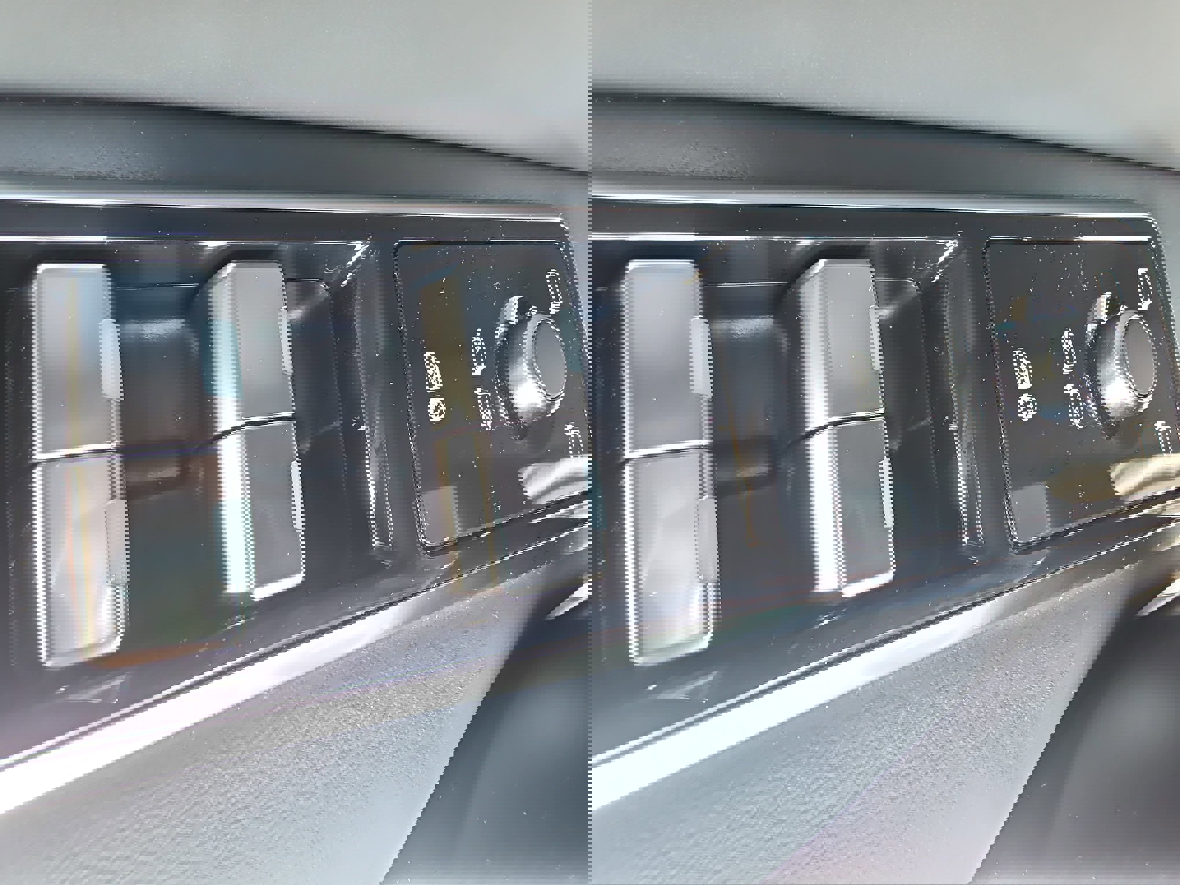 Used 2025 Jaguar F-PACE R-Dynamic S image 28