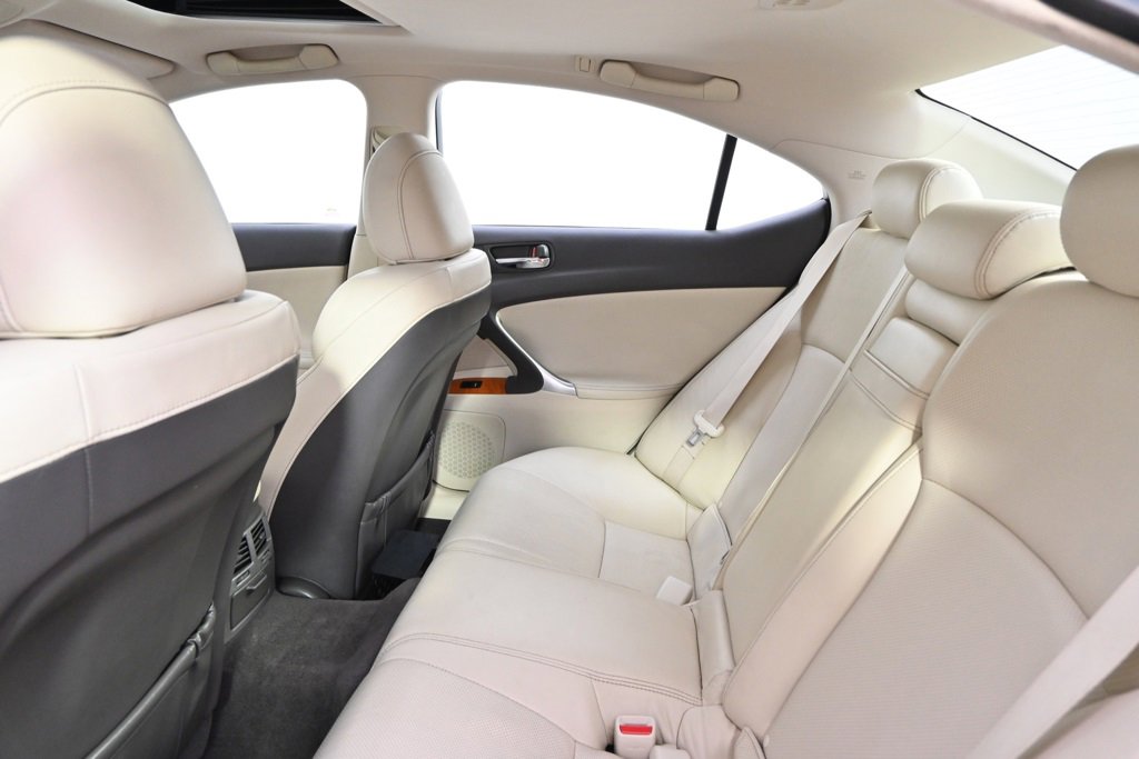 Used 2009 Lexus IS 250 AWD image 21