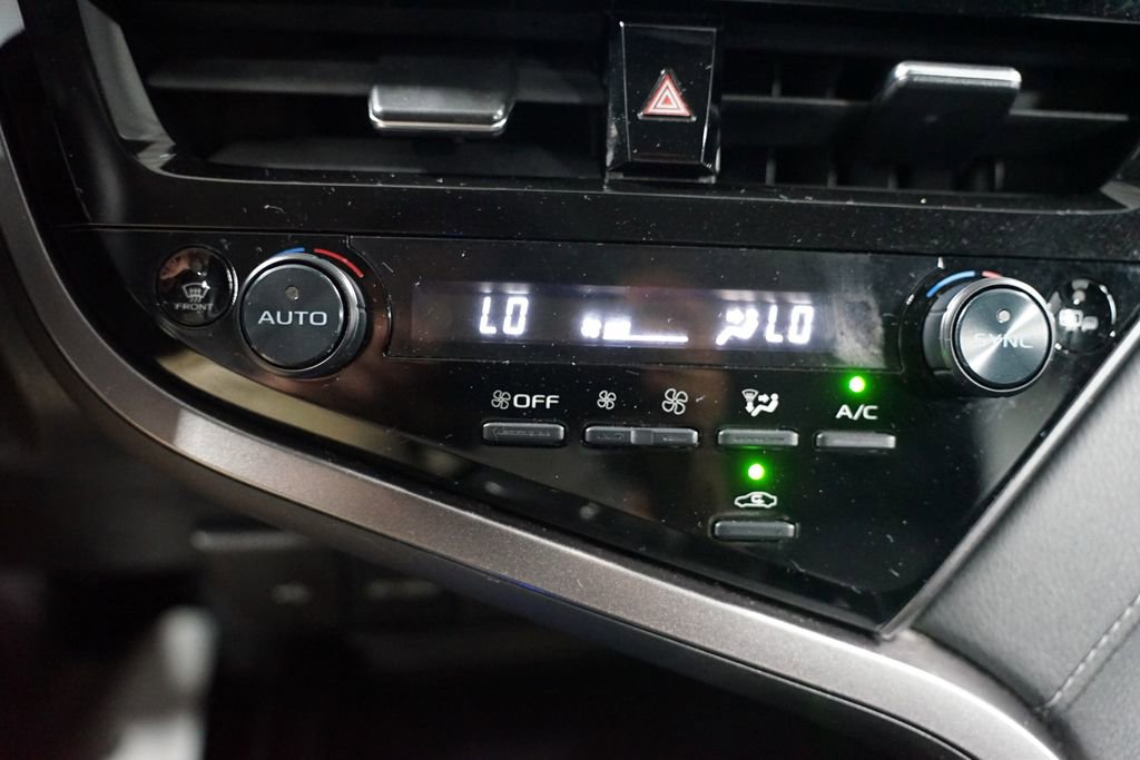 Used 2024 Toyota Camry SE image 23