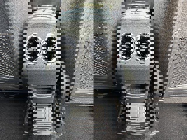 Used 2024 Mercedes-Benz GLB 250 image 8