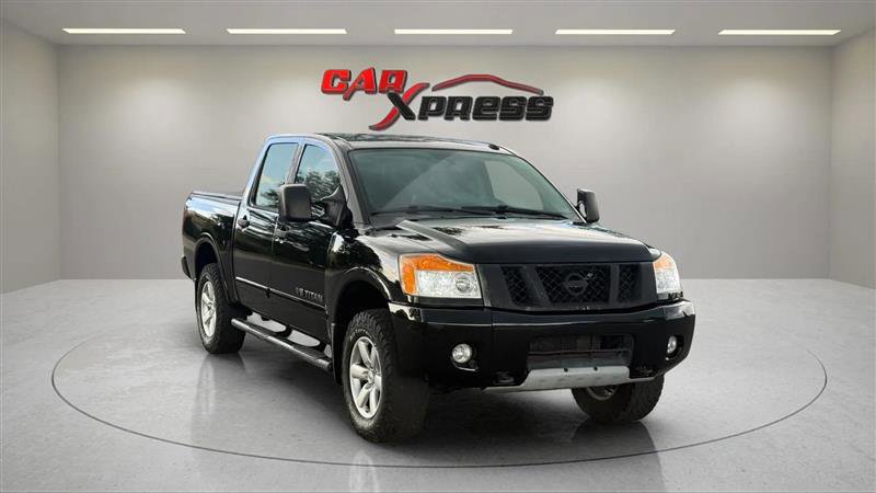 Used 2013 Nissan Titan PRO-4X image 4