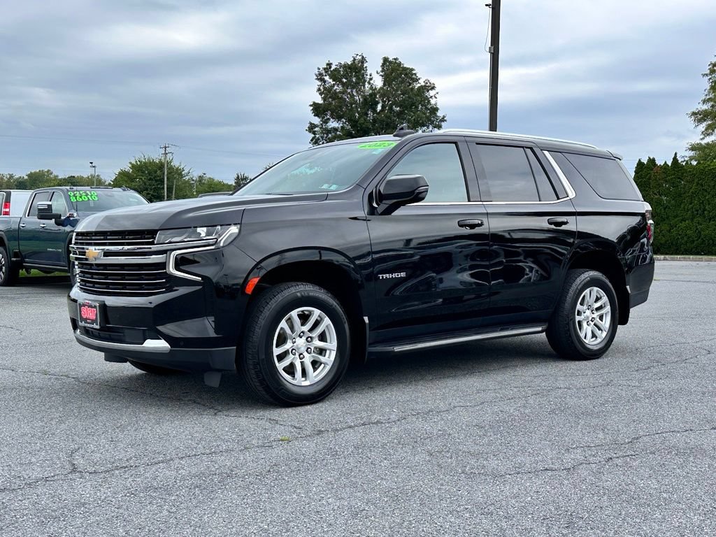 Used 2023 Chevrolet Tahoe LT w/ Luxury Package AWD/4WD image 2
