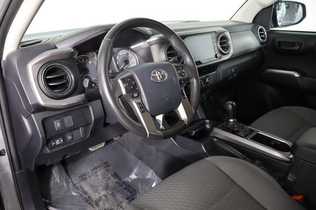 Used 2020 Toyota Tacoma SR5 AWD/4WD image 26