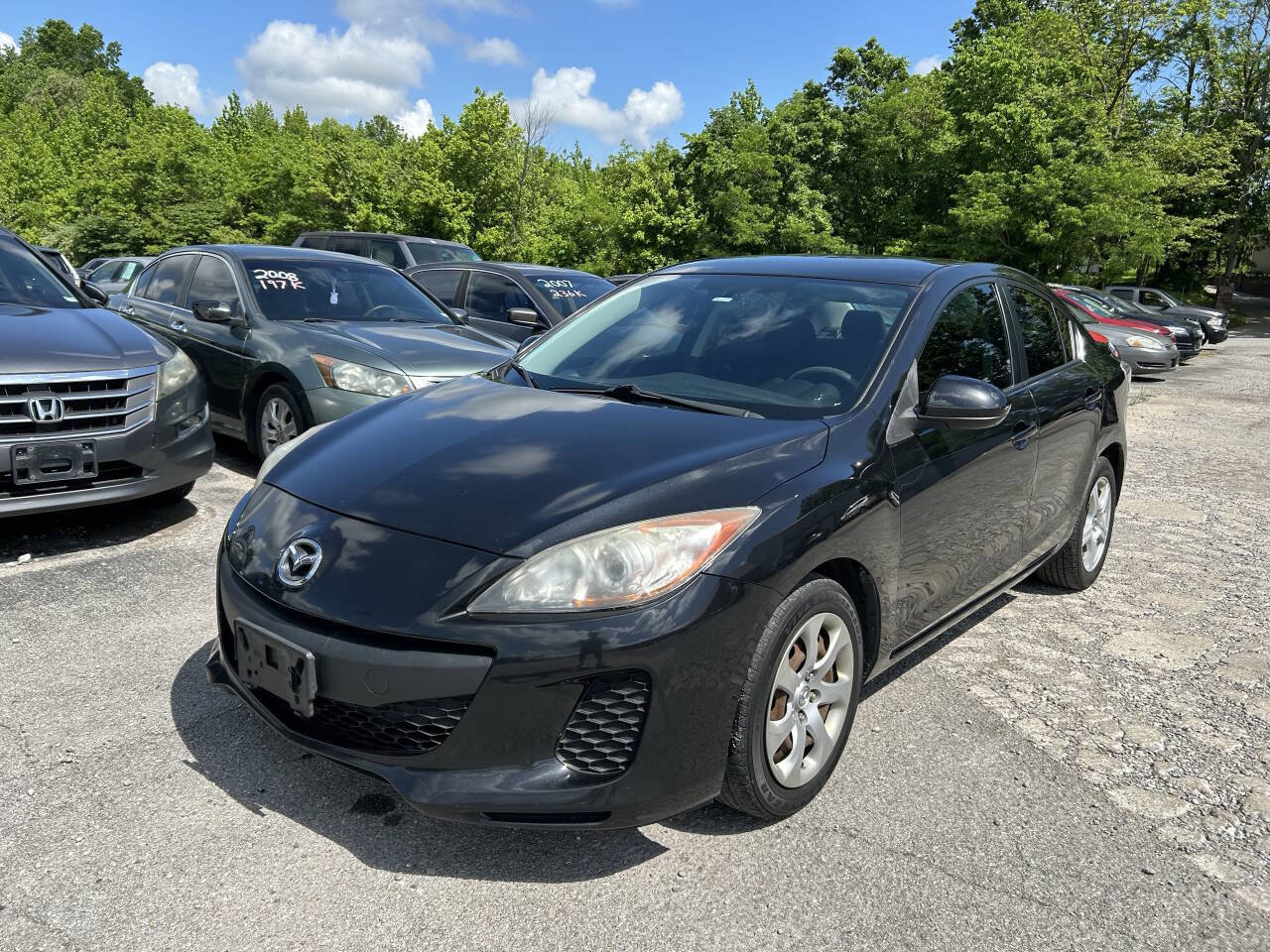 Used 2013 MAZDA MAZDA3 i SV image 2