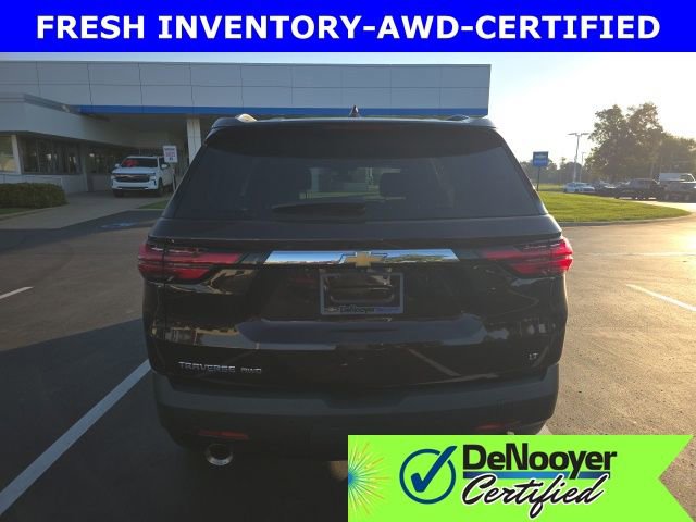 Used 2022 Chevrolet Traverse LT w/ LPO, Floor Liner Package image 8