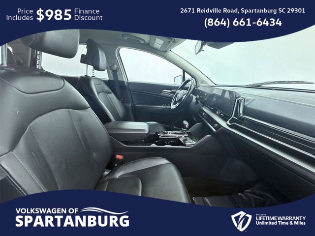 Used 2024 Kia Sportage EX image 5