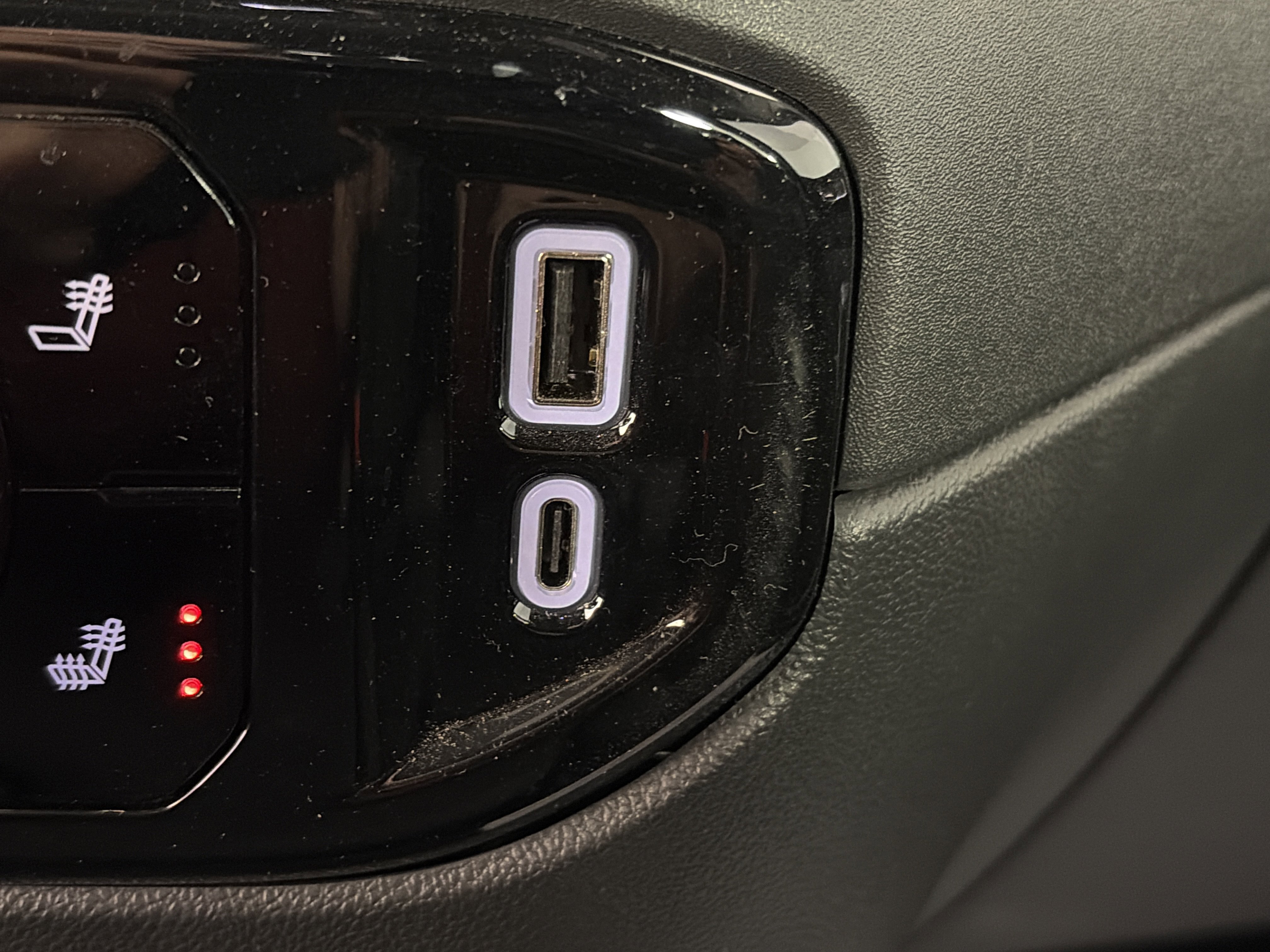 Used 2024 GMC Sierra 1500 Elevation image 27