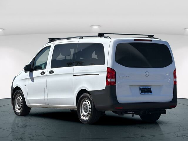 Used 2016 Mercedes-Benz Metris Passenger image 5