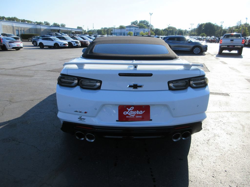 Certified 2022 Chevrolet Camaro ZL1 RWD image 7