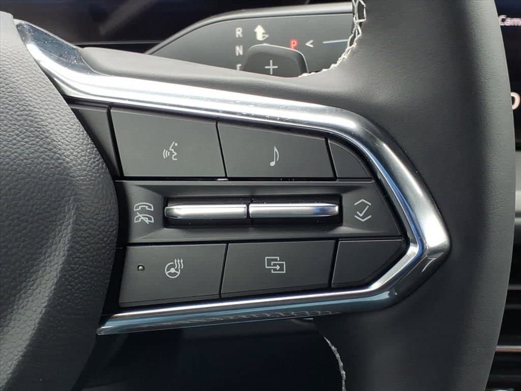 New 2026 Chevrolet Traverse LT w/ Driver Confidence Package image 21