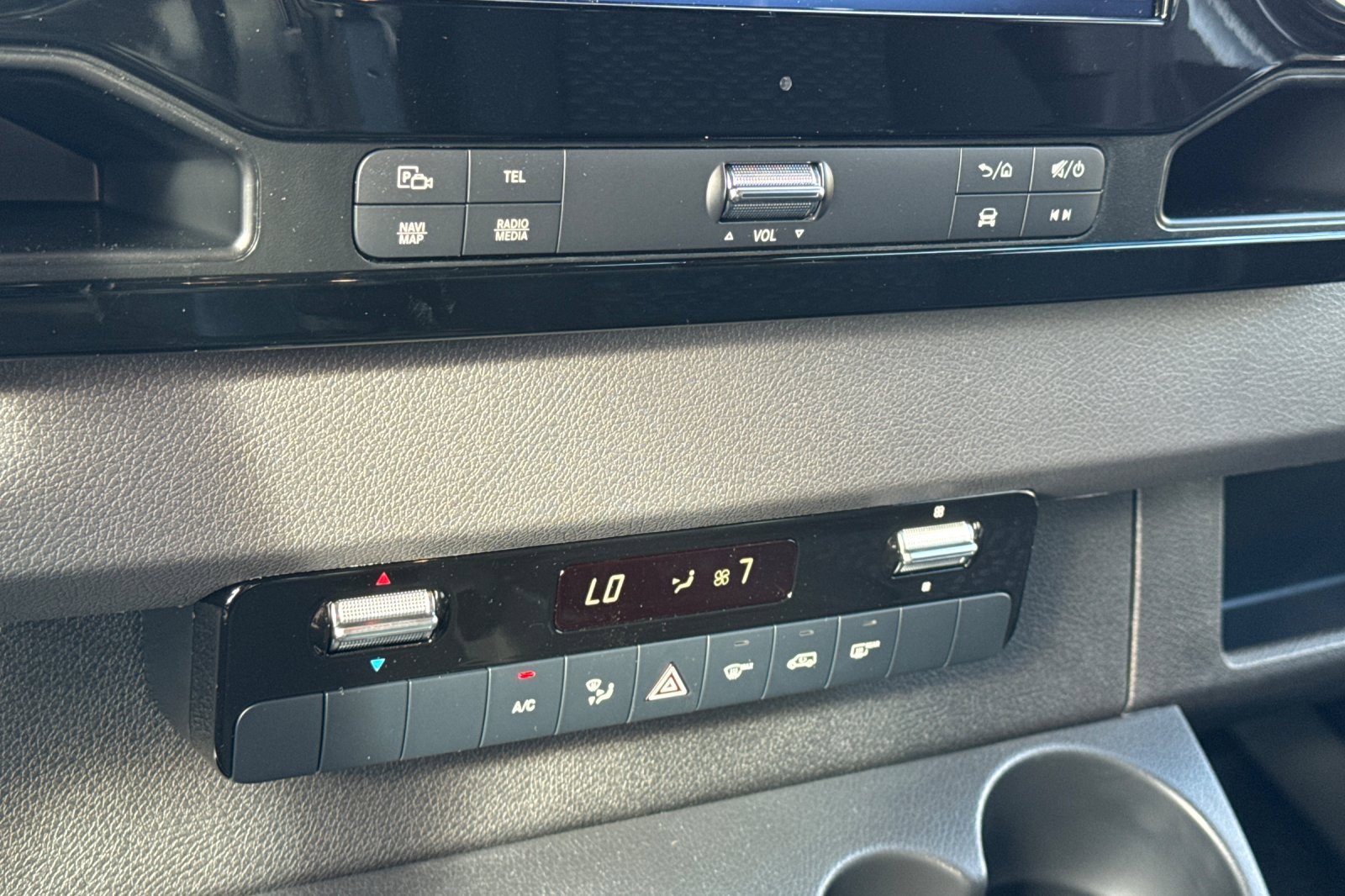 New 2025 Mercedes-Benz Sprinter 2500 image 22