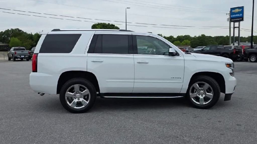 Used 2017 Chevrolet Tahoe Premier RWD image 9