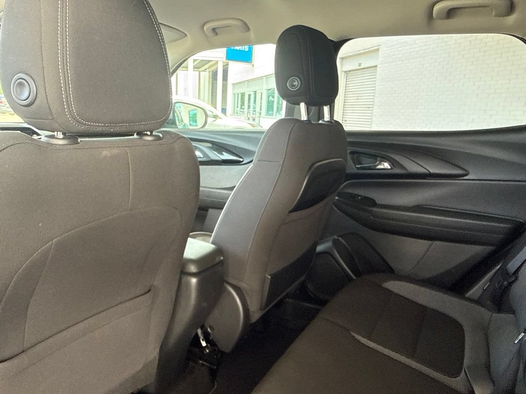 Used 2023 Chevrolet TrailBlazer LT FWD image 27