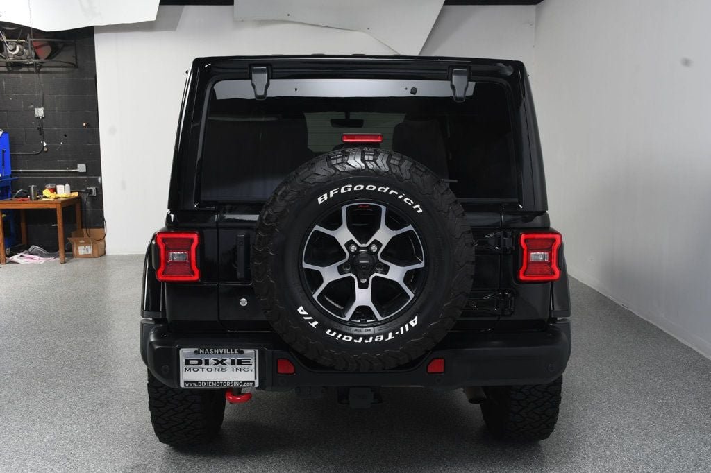 Used 2018 Jeep Wrangler Unlimited Rubicon AWD/4WD image 14