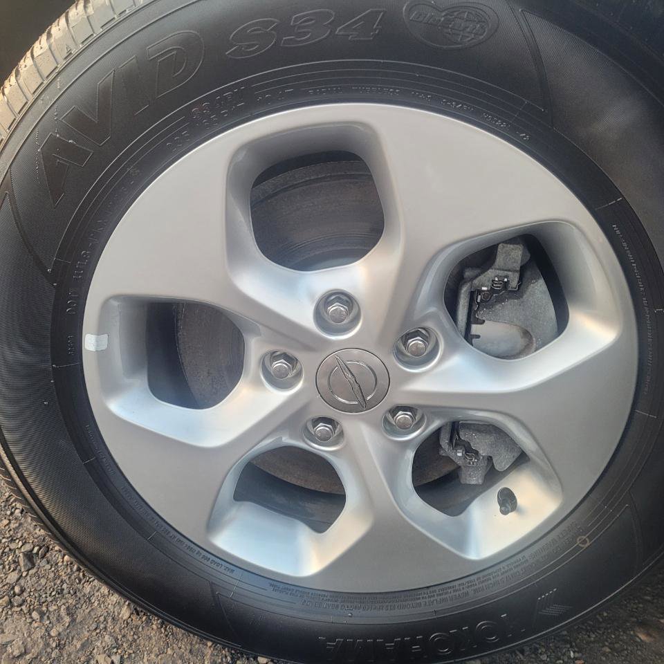 Used 2017 Chrysler Pacifica Touring Plus image 48